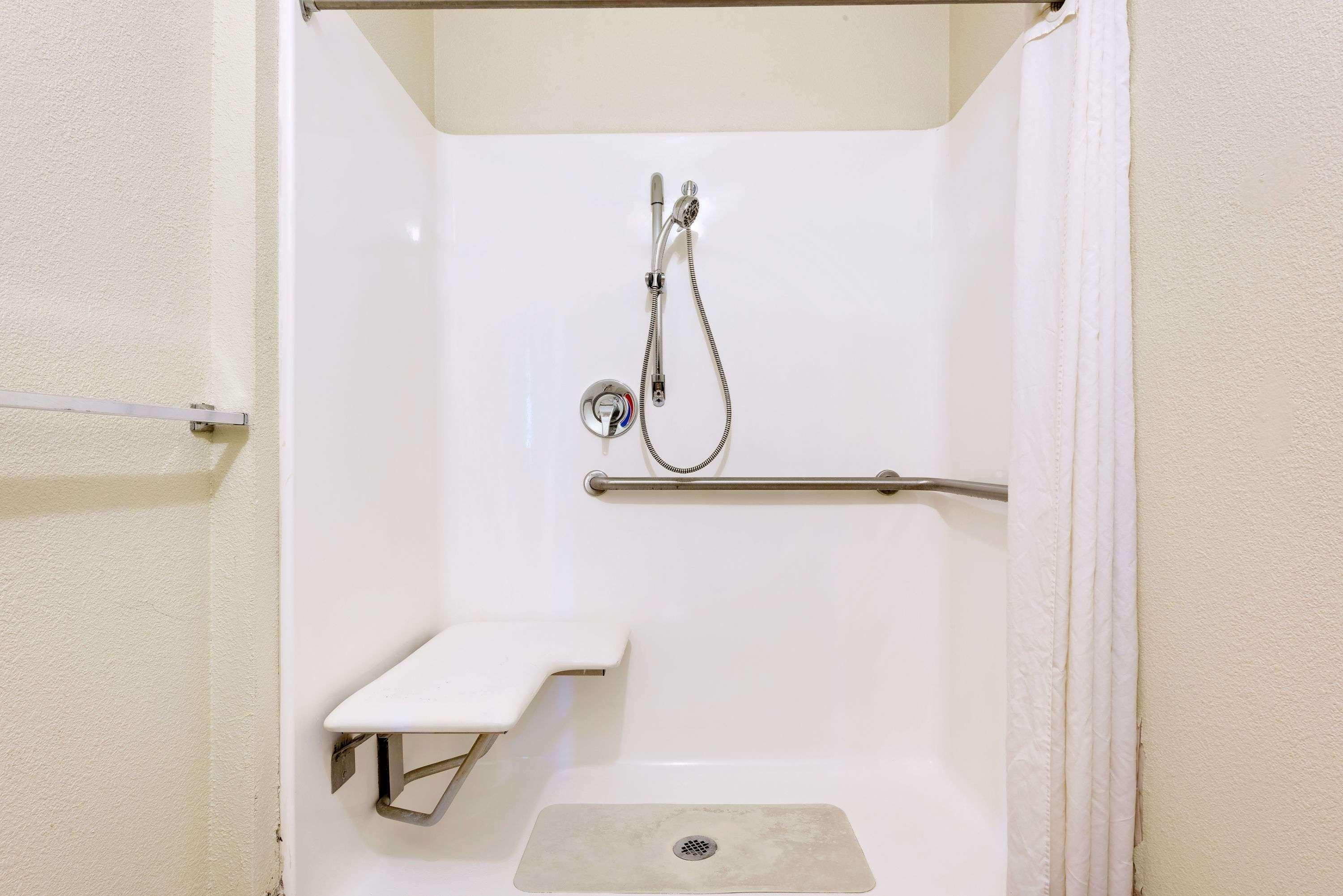 Super 8 By Wyndham Allentown Esterno foto