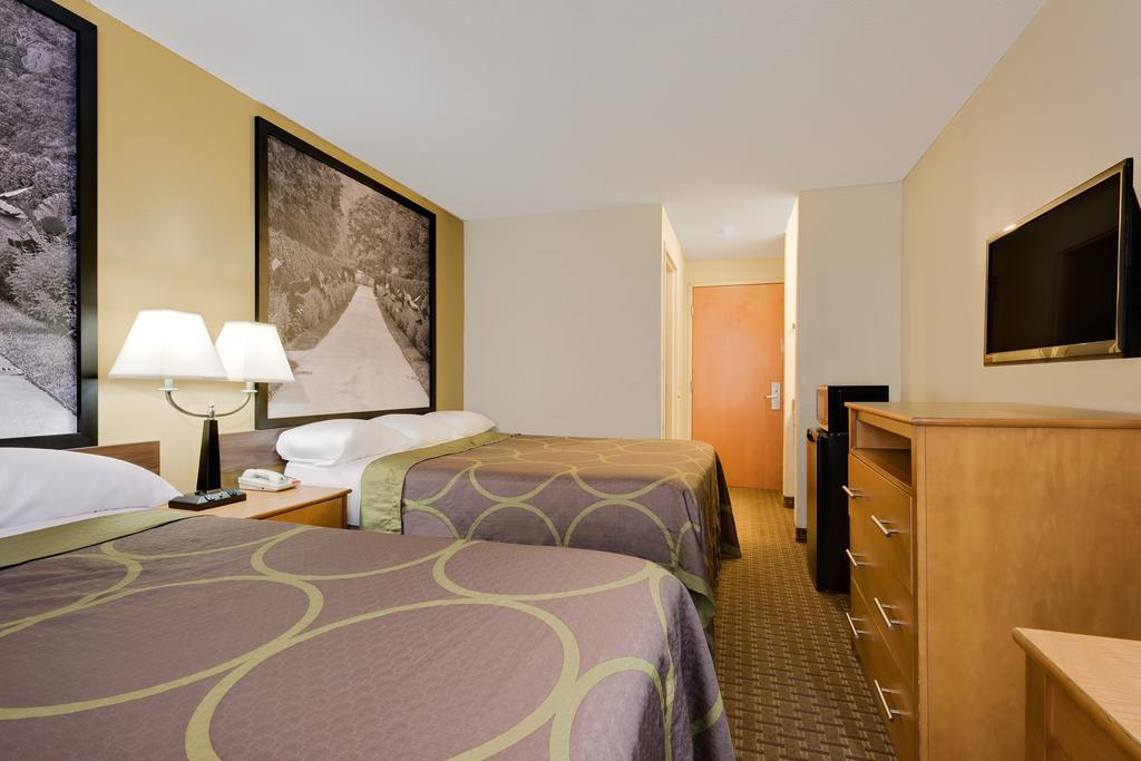 Super 8 By Wyndham Allentown Esterno foto