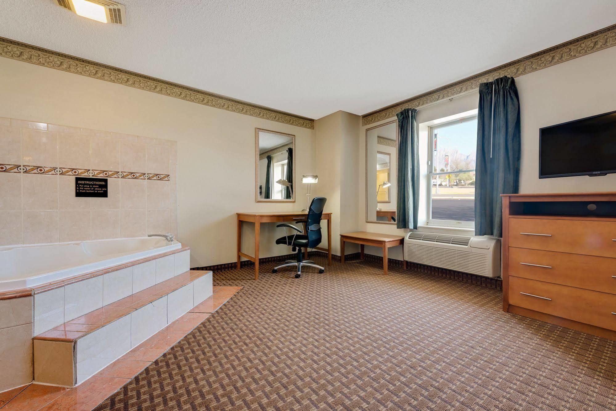 Super 8 By Wyndham Allentown Esterno foto